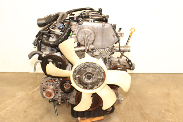 Used JDM 2005–2019 Nissan Frontier 2.5L QR25 Engine